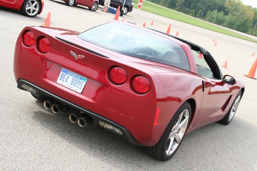  Chevrolet Corvette 2008 года  (фото 16 из 17)
